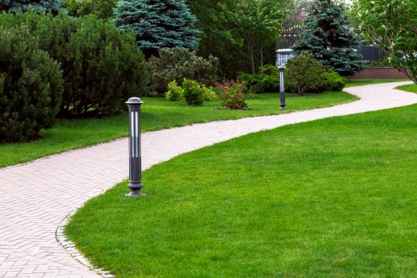 Backyard Sidewalk Installation in Upper Marlboro